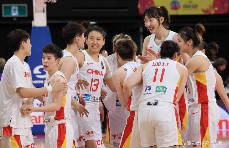 中国女篮今晚比赛视频