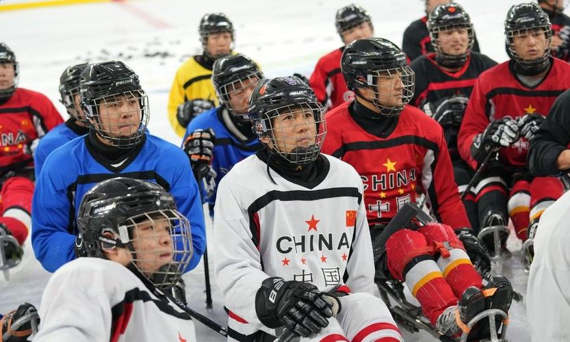 中国男子冰球队归化球员