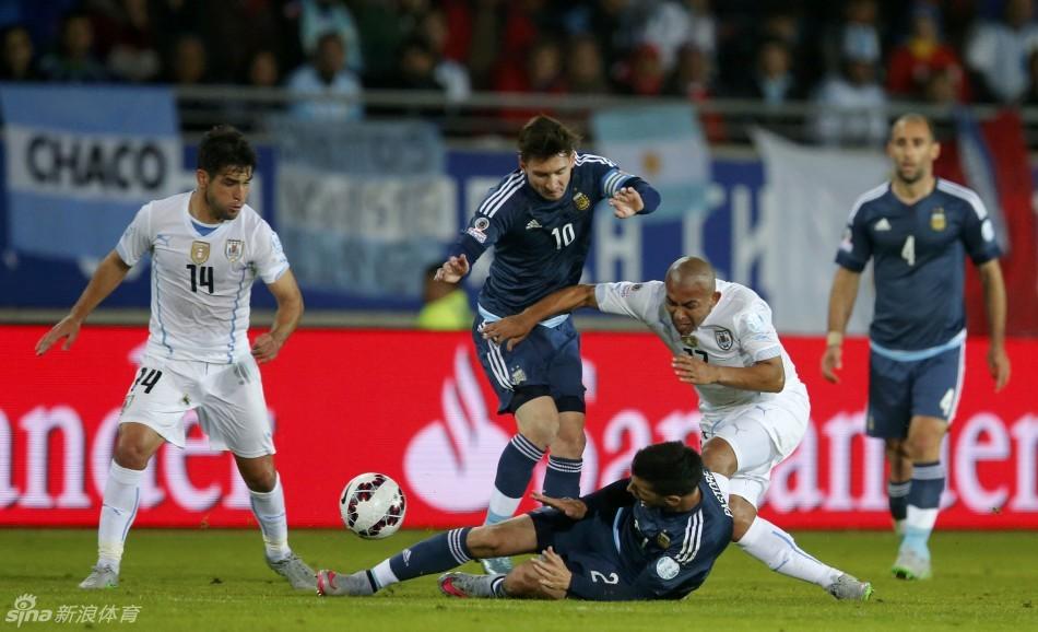 美洲杯-阿根廷1-0乌拉圭的相关图片